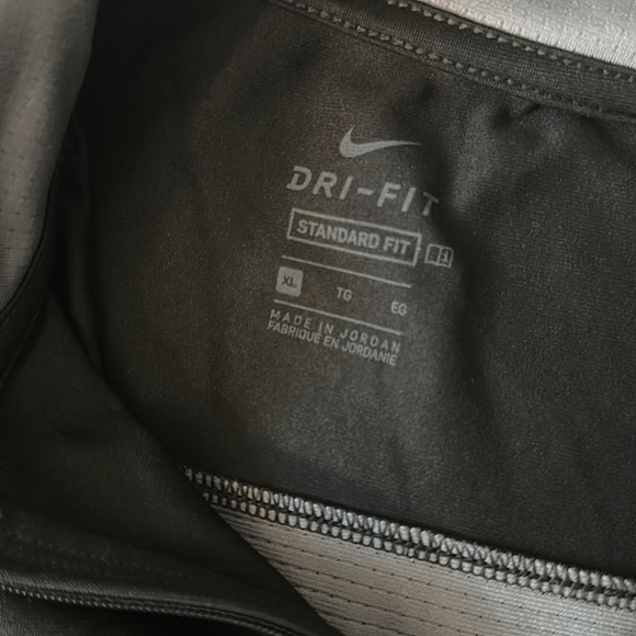 Nike Sport Dri-FIT 1/4 Zip Training Top - Picture 4 of 5